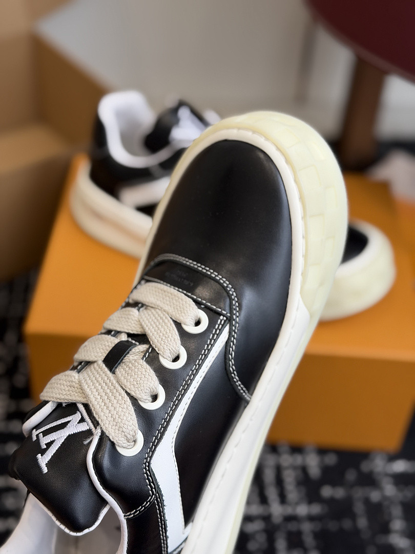 LVT SNEAKERS