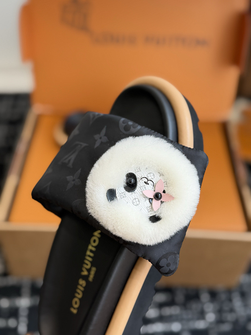 LVT SANDALS