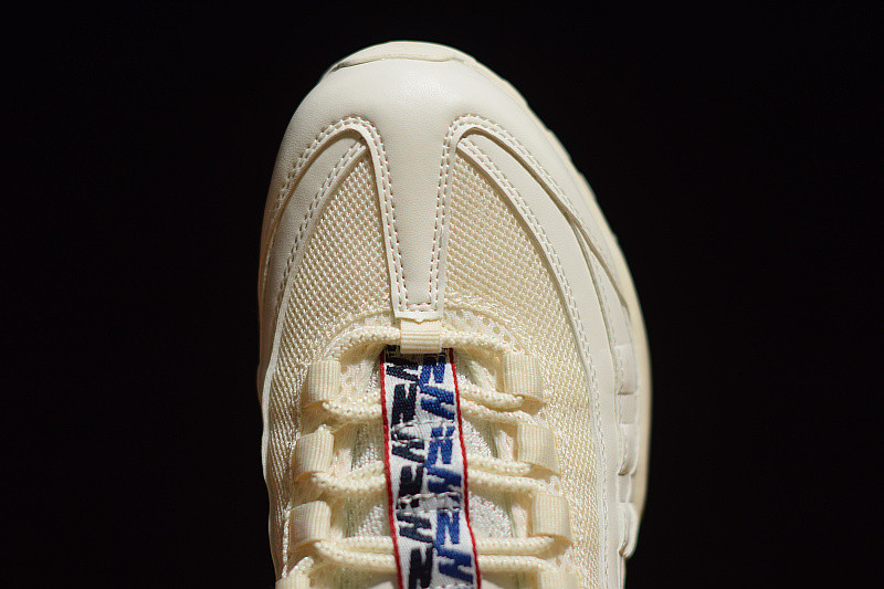 nike air max 95 pull tab sail aj1844-101