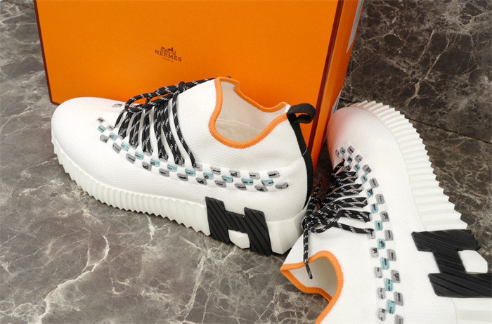 H**mes sneaker