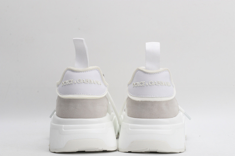 dg sneaker