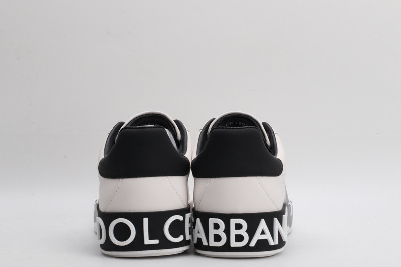 dg sneaker