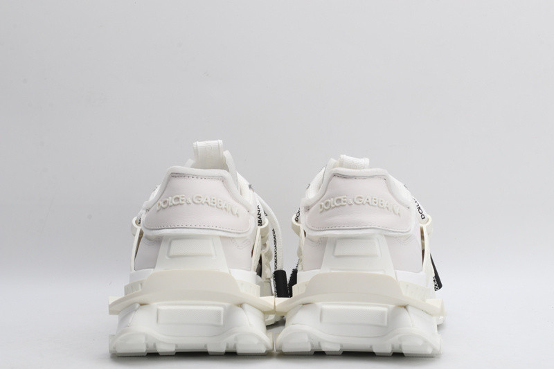dg sneaker