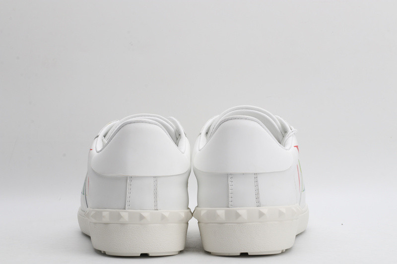 Va1e*ntin0 garavani sneaker