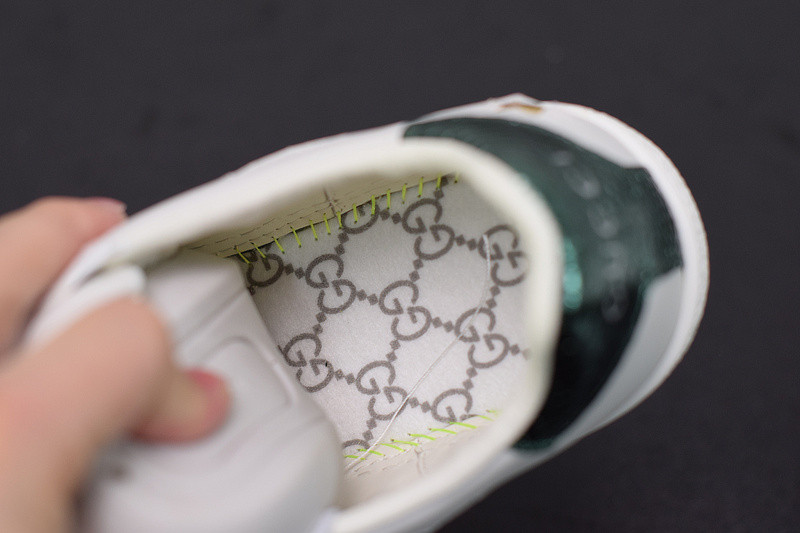 g*u*i ace embroidered low-top sneaker