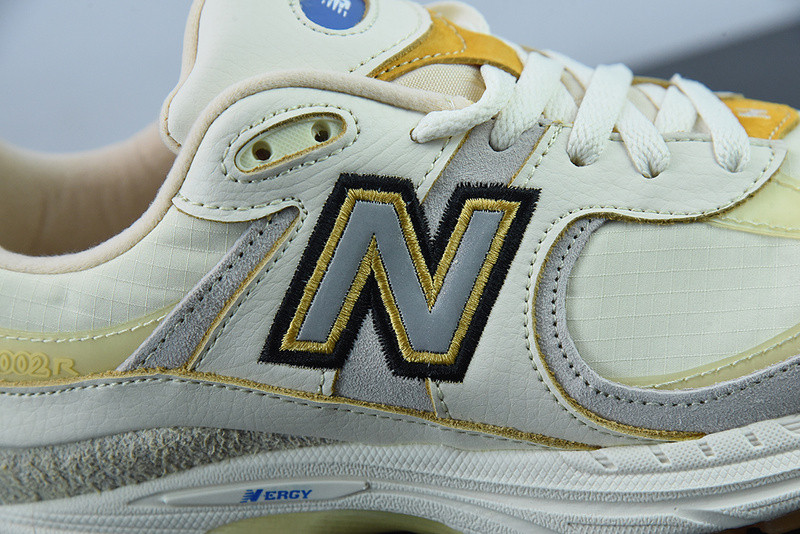 new balance sneaker