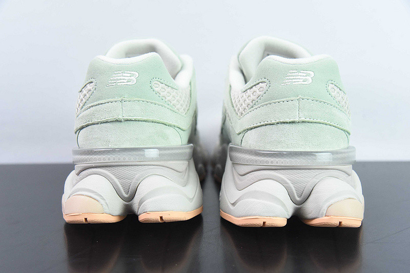 new balance sneaker
