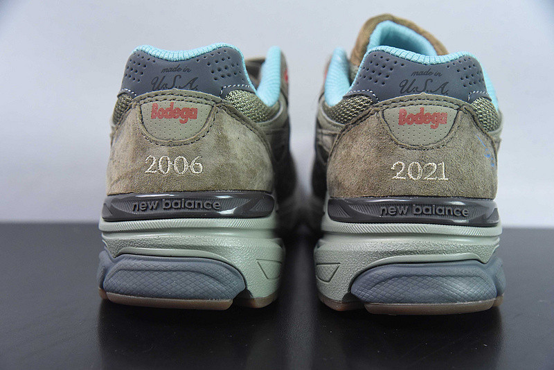 new balance sneaker