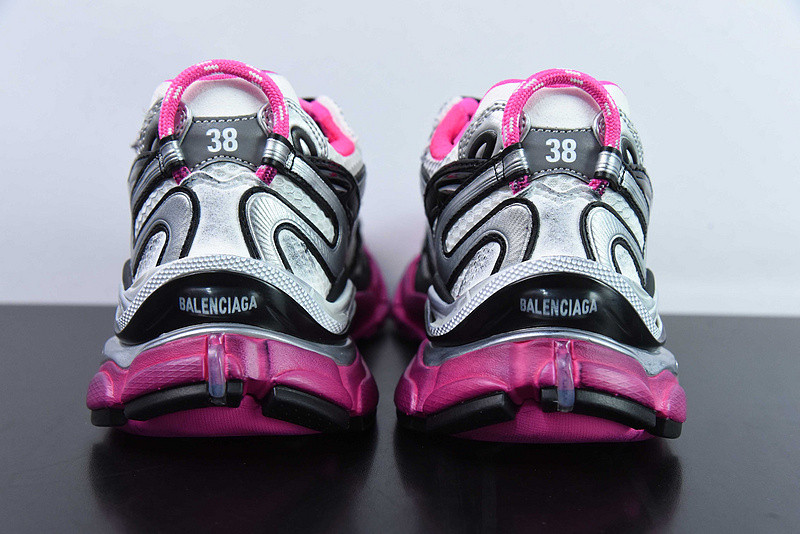 Ba*len*cia*ga runner sneaker