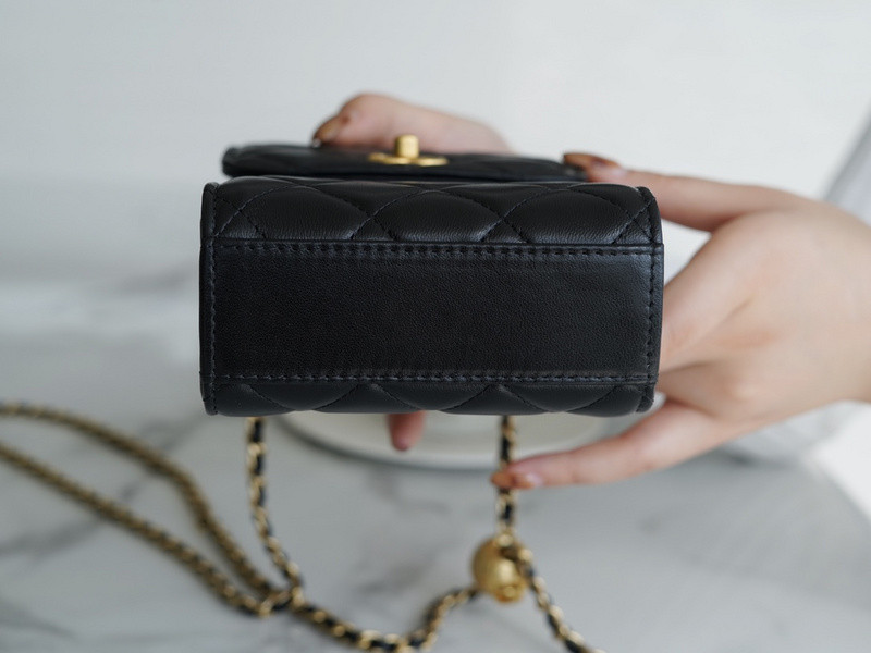 Ch**el purse