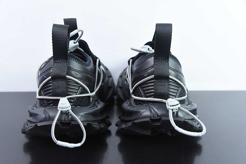 BC XL SNEAKERS