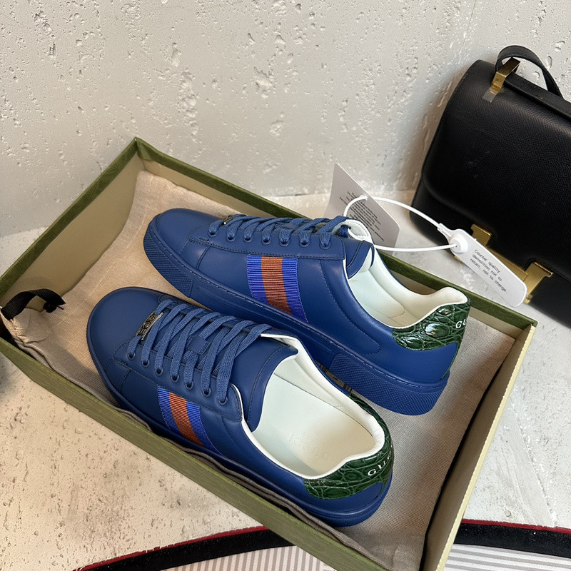 G*u*i sneaker