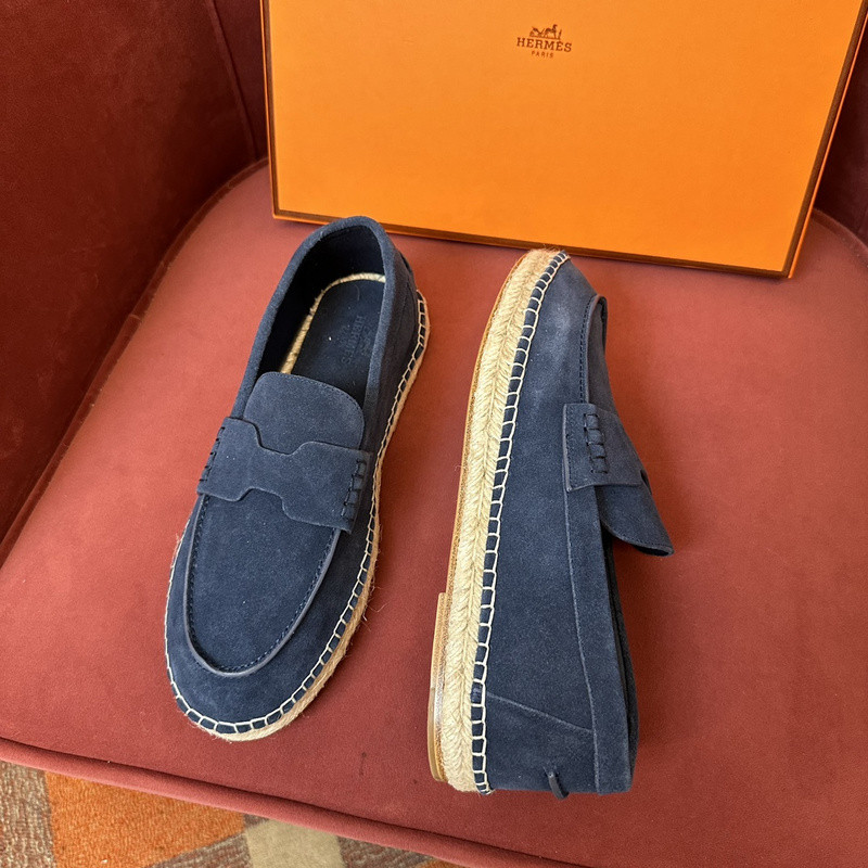H**me5 sneaker