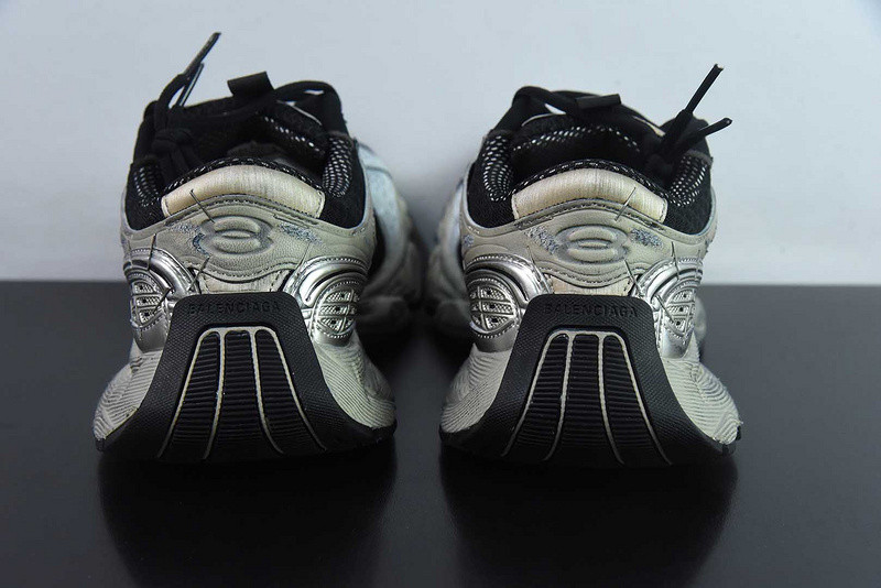 BC XL SNEAKERS