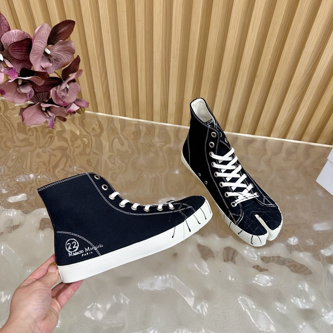 Ma1s0n Marg*e1a SNEAKER