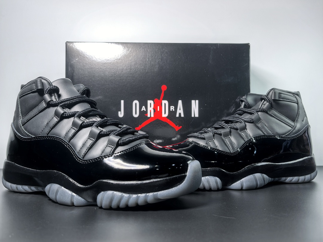 Comme des Garçons Homme Plus x Air Jordan 11 Black/White IV7639-001