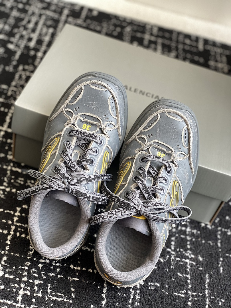 BC SNEAKERS