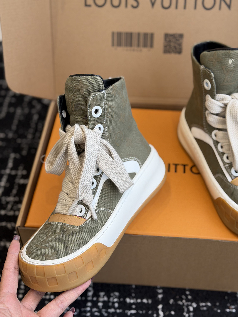 LVT SNEAKERS