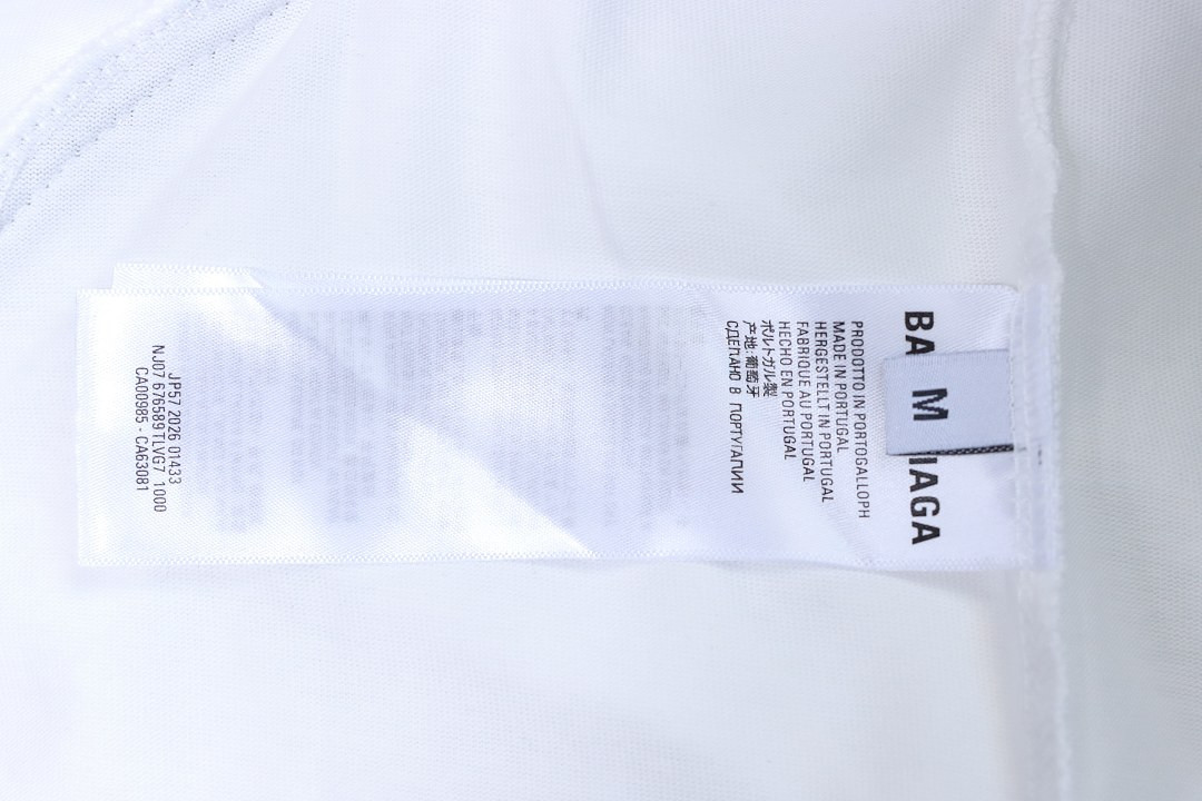 Ba1en*iaga Clothes