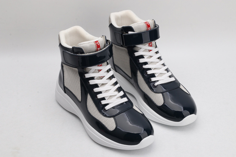 pr sneaker
