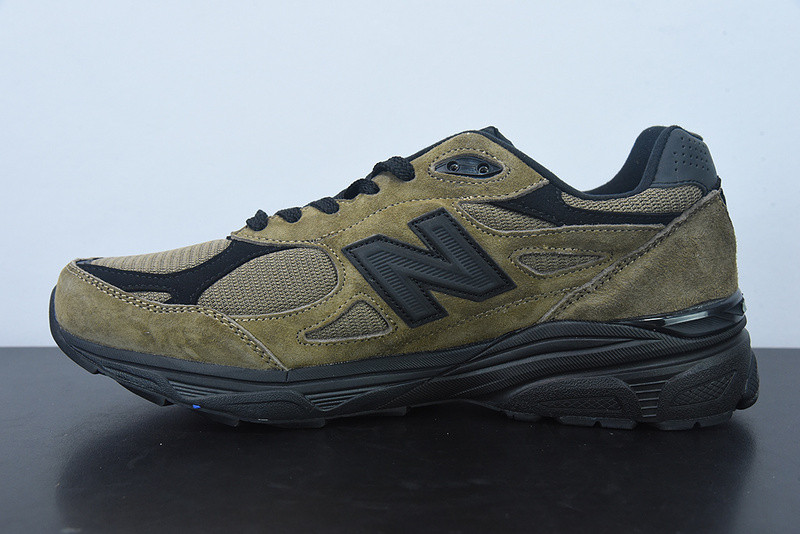 new balance sneaker