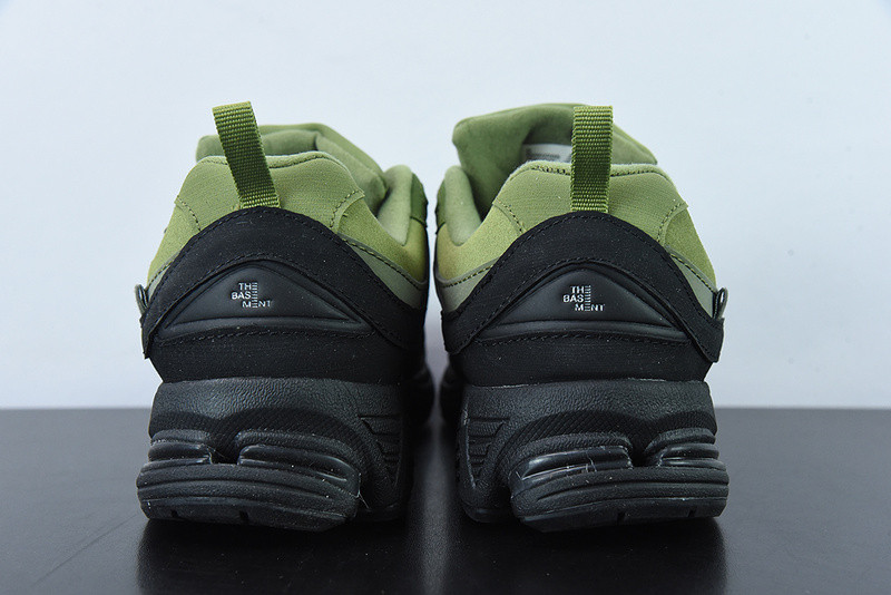 new balance sneaker
