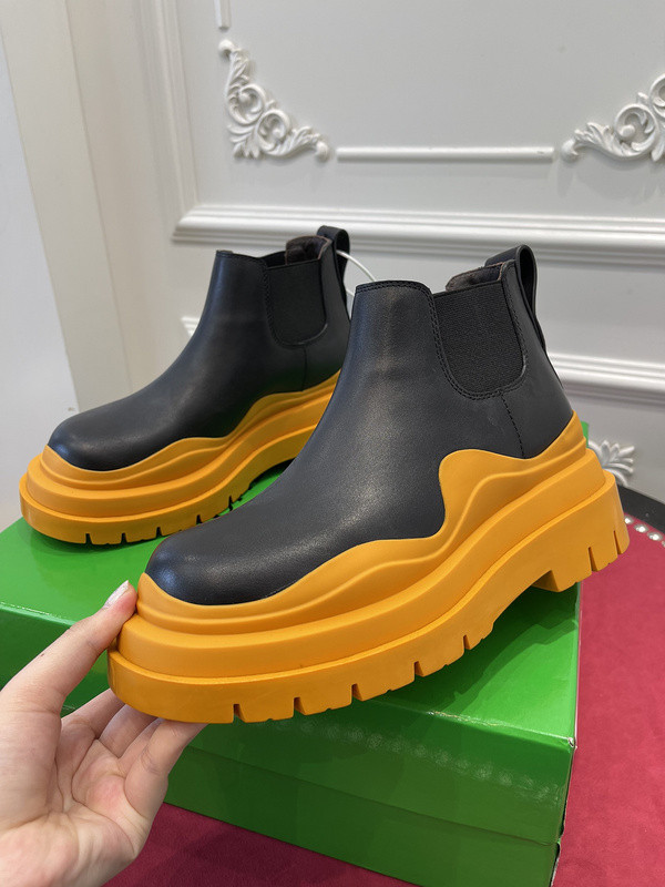 Bo*te*ga ve*ne*ta sneaker