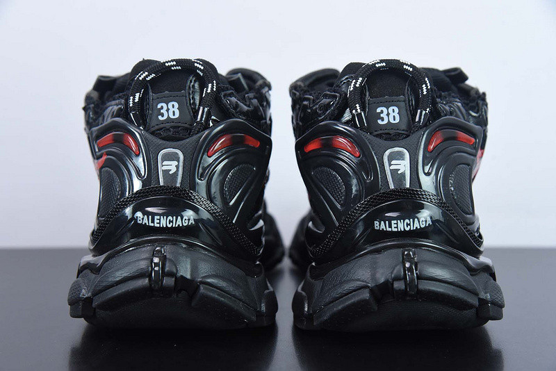 Ba*len*cia*ga runner sneaker