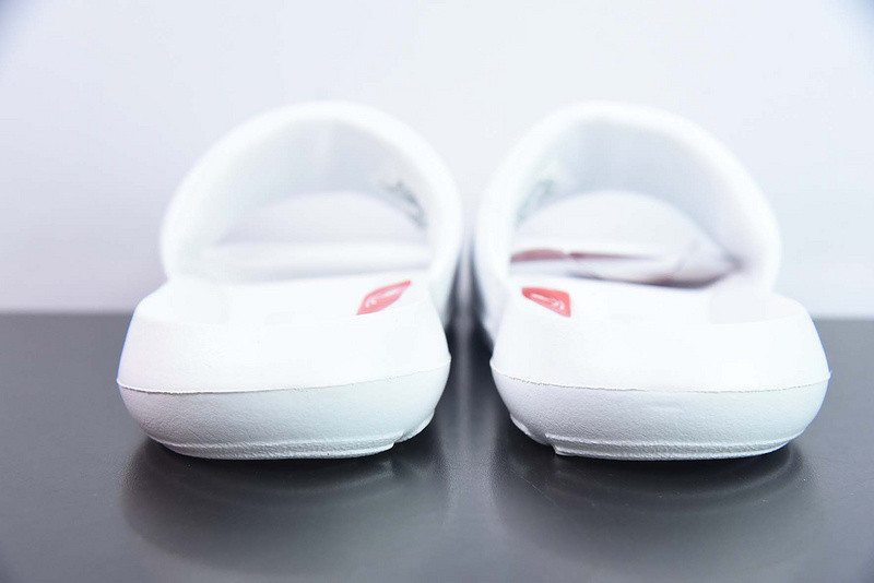 nike sandals