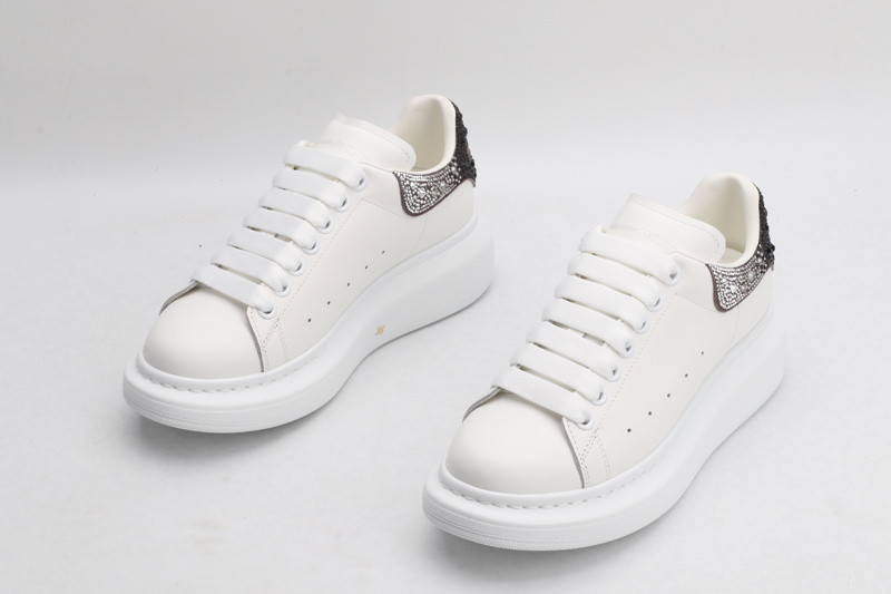 alexer mceen sneakers