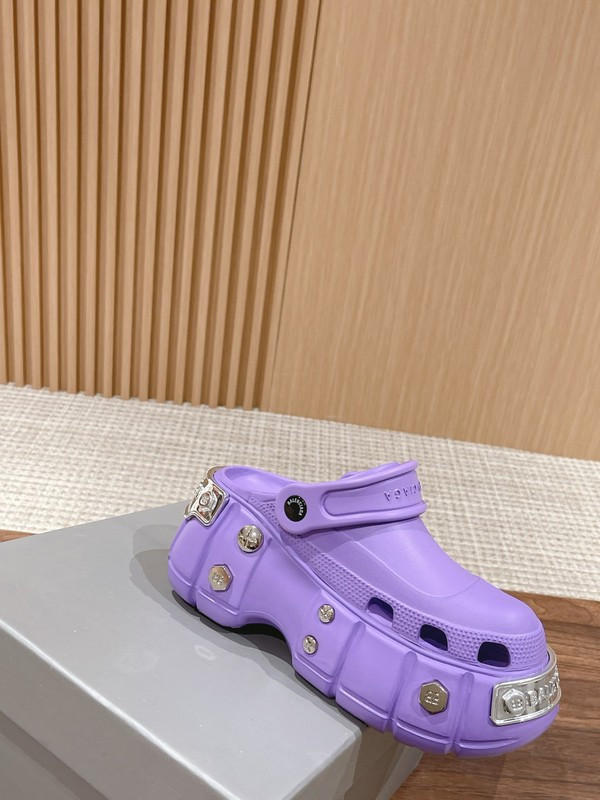 Cr*0*s x ba*len*cia*ga hardCr*0*s sandal