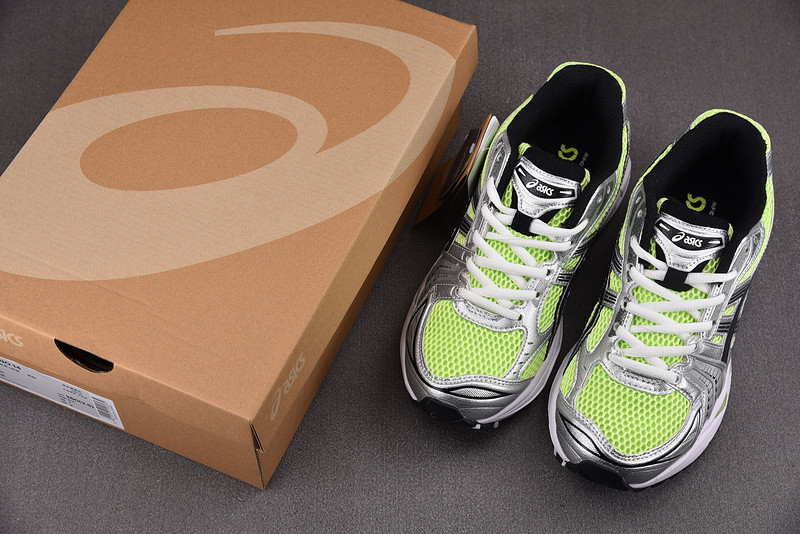 As*ic*s gel kayano 14 
