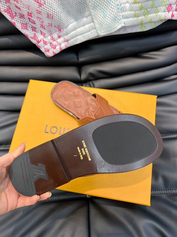 lvt sandals