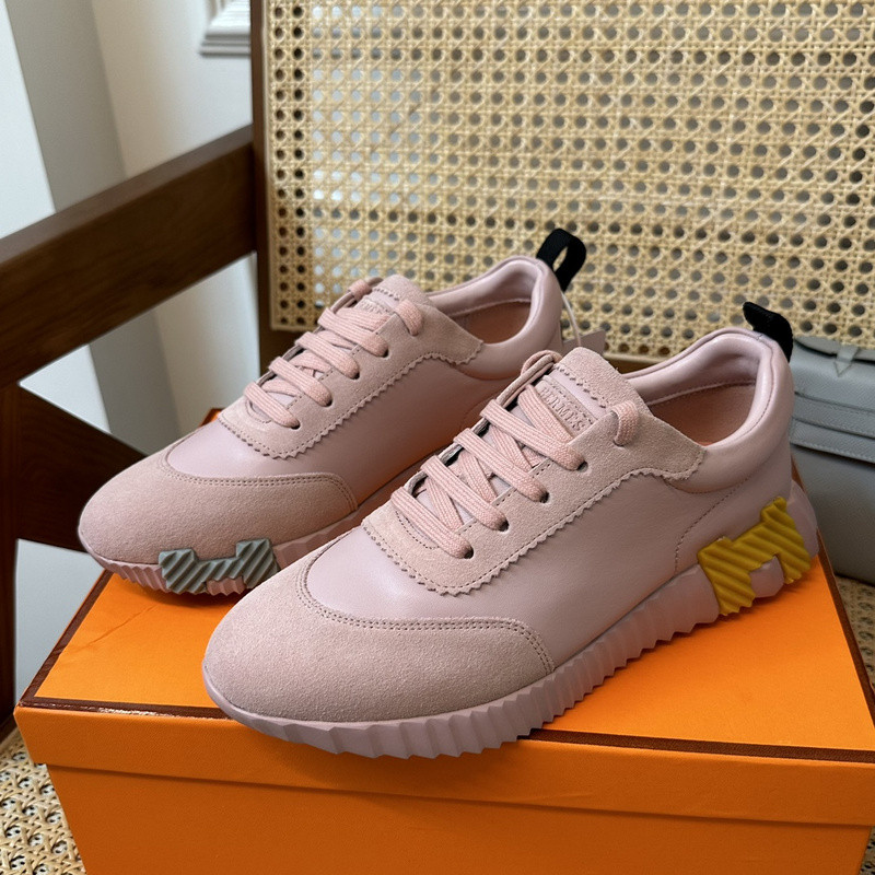 H**mes sneaker