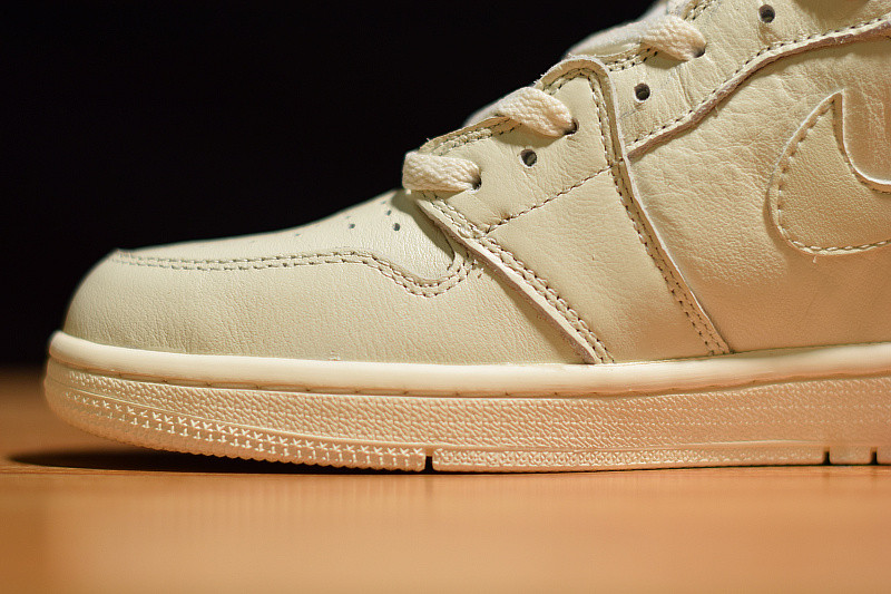 air jordan 1 retro high og "sail" 555088-114