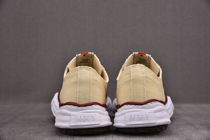 Ma*s*n mihara yasuhiro sneaker