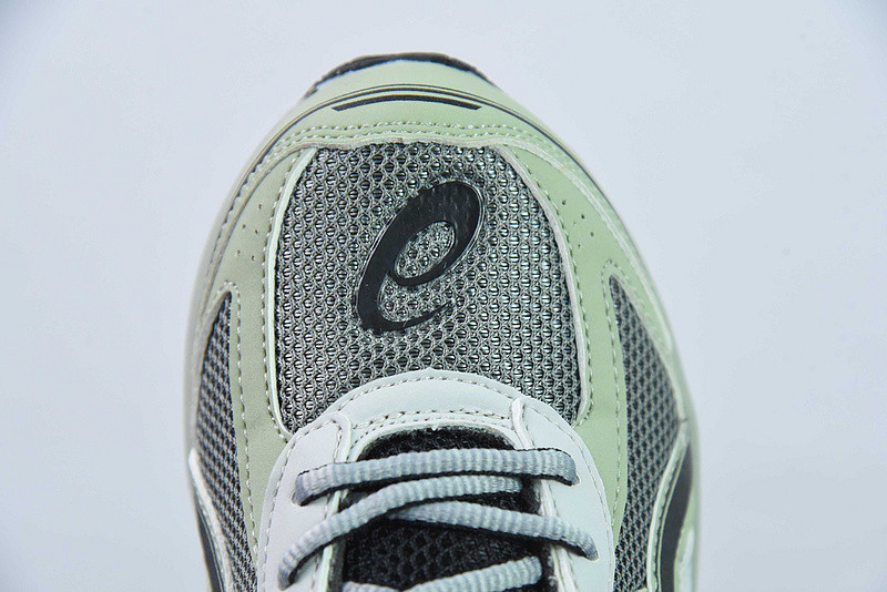 As*ic*s jog 100 s lightweight low tops non-slip gray green 1201a715-020