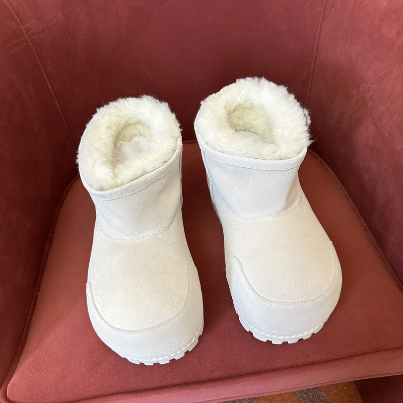 BC BOOTS