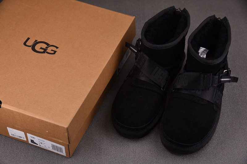 UGG