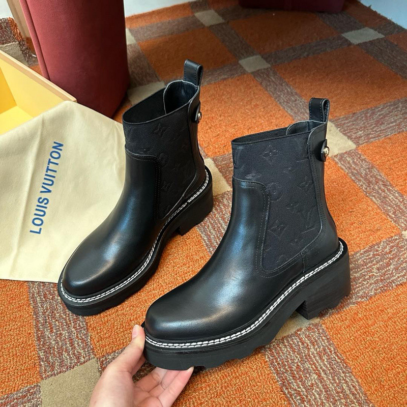 LVT BOOTS