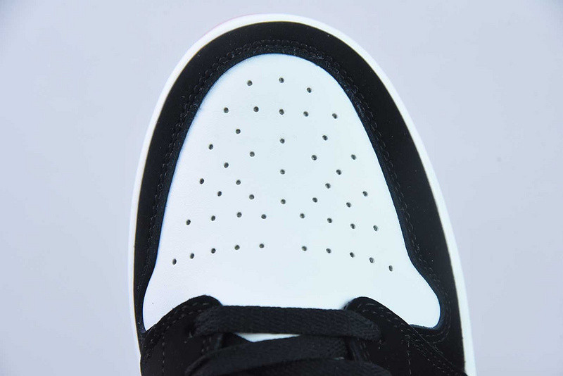 Air Jordan 1 Low “Black Toe” IB8971-106