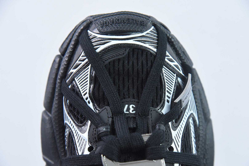 BC 3XL SNEAKER