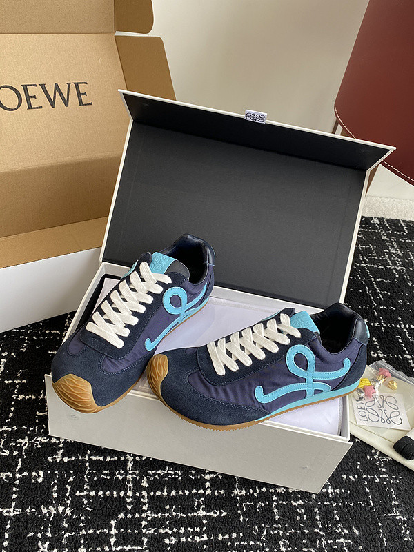 L0ew* sneaker