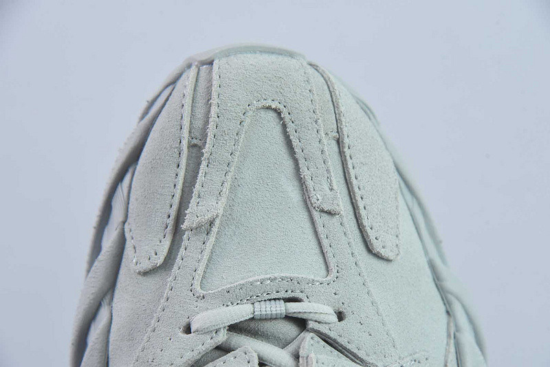 BC SNEAKERS