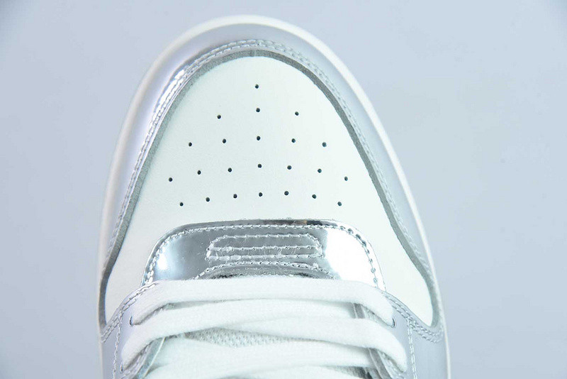 OF™ C/O VIRGIL ABLOH OUT OF OFFICE LOW-TOP LEATHER SNEAKERS ‘OOO“