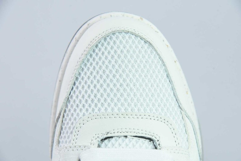 OF™ C/O VIRGIL ABLOH OUT OF OFFICE LOW-TOP LEATHER SNEAKERS ‘OOO“