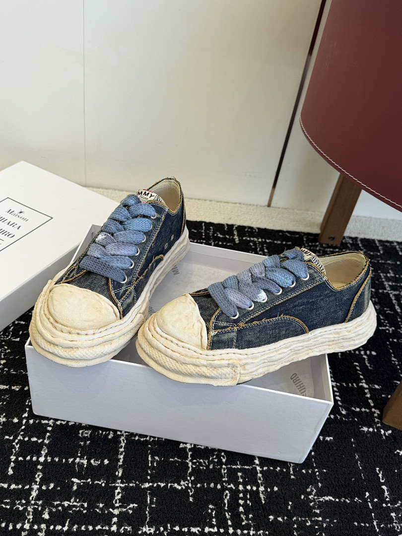Ma1s0n mihara yasuhiro sneaker