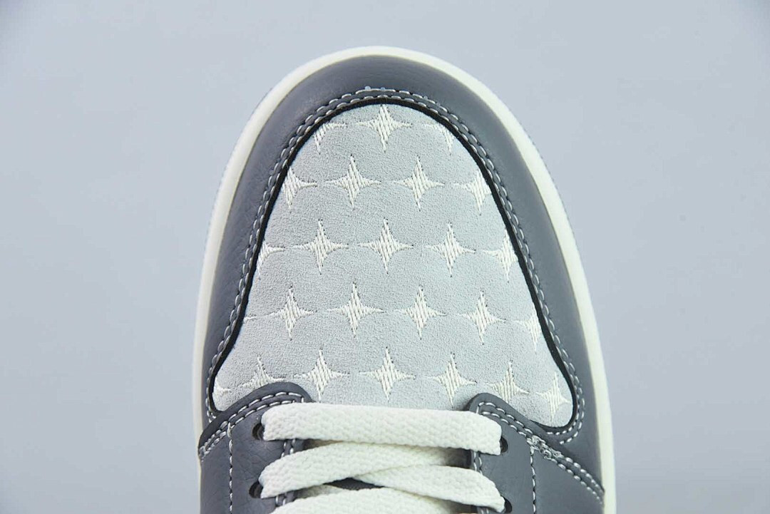 Air Jordan 1 Low SE