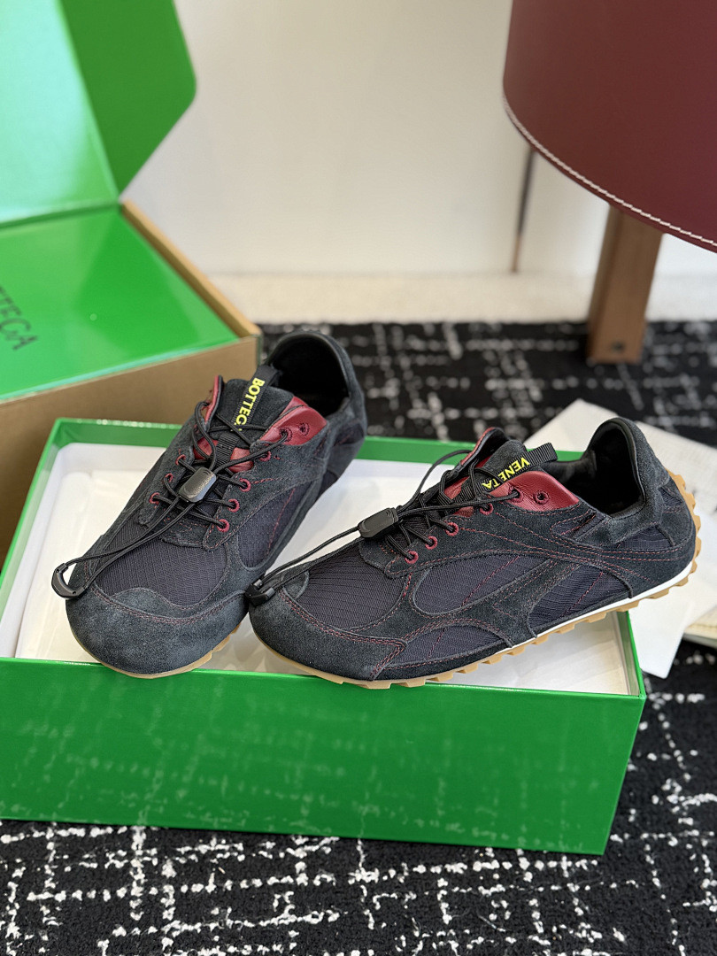 B0tt*ga Ven*ta Orbit Sneaker