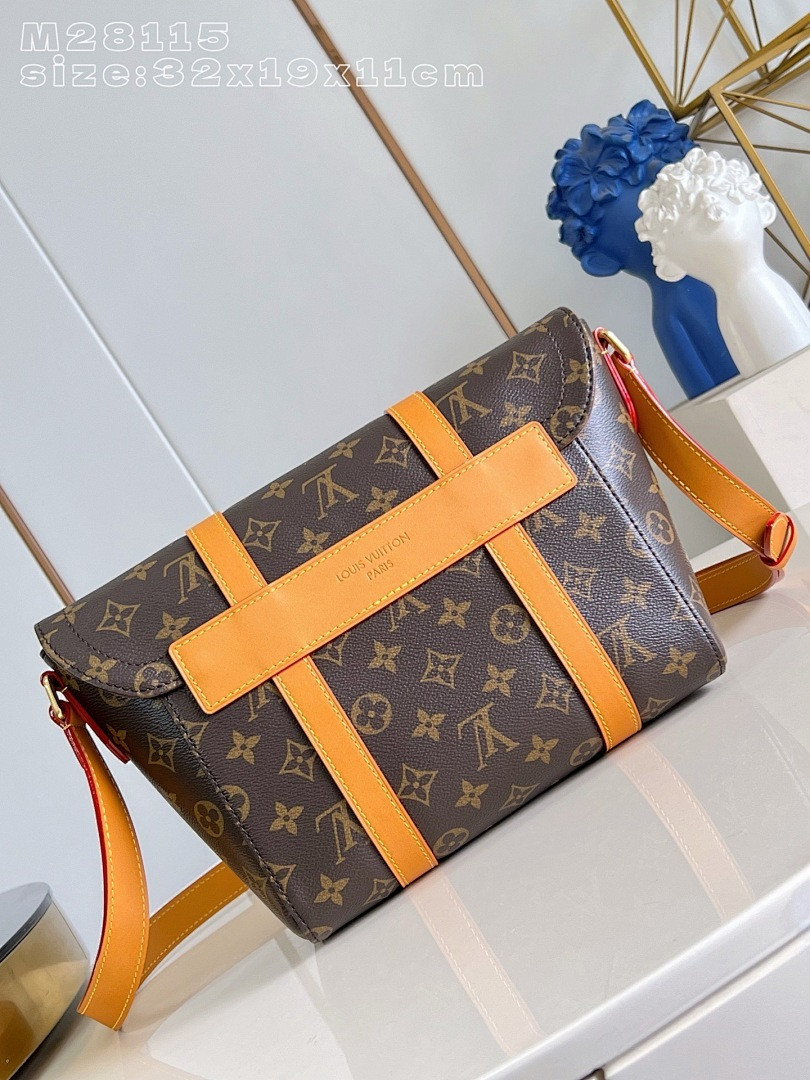 LVT PURSE